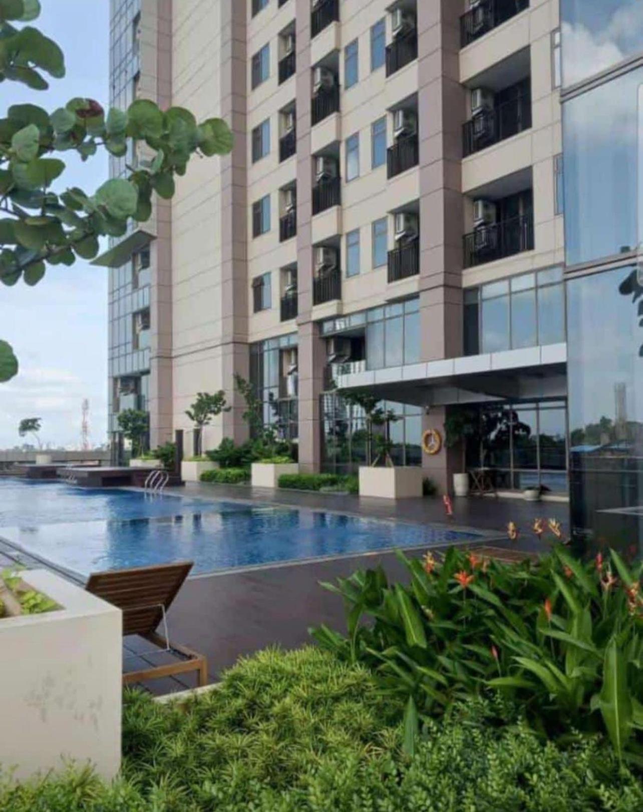 Sakura Garden City Jakarta Exterior photo